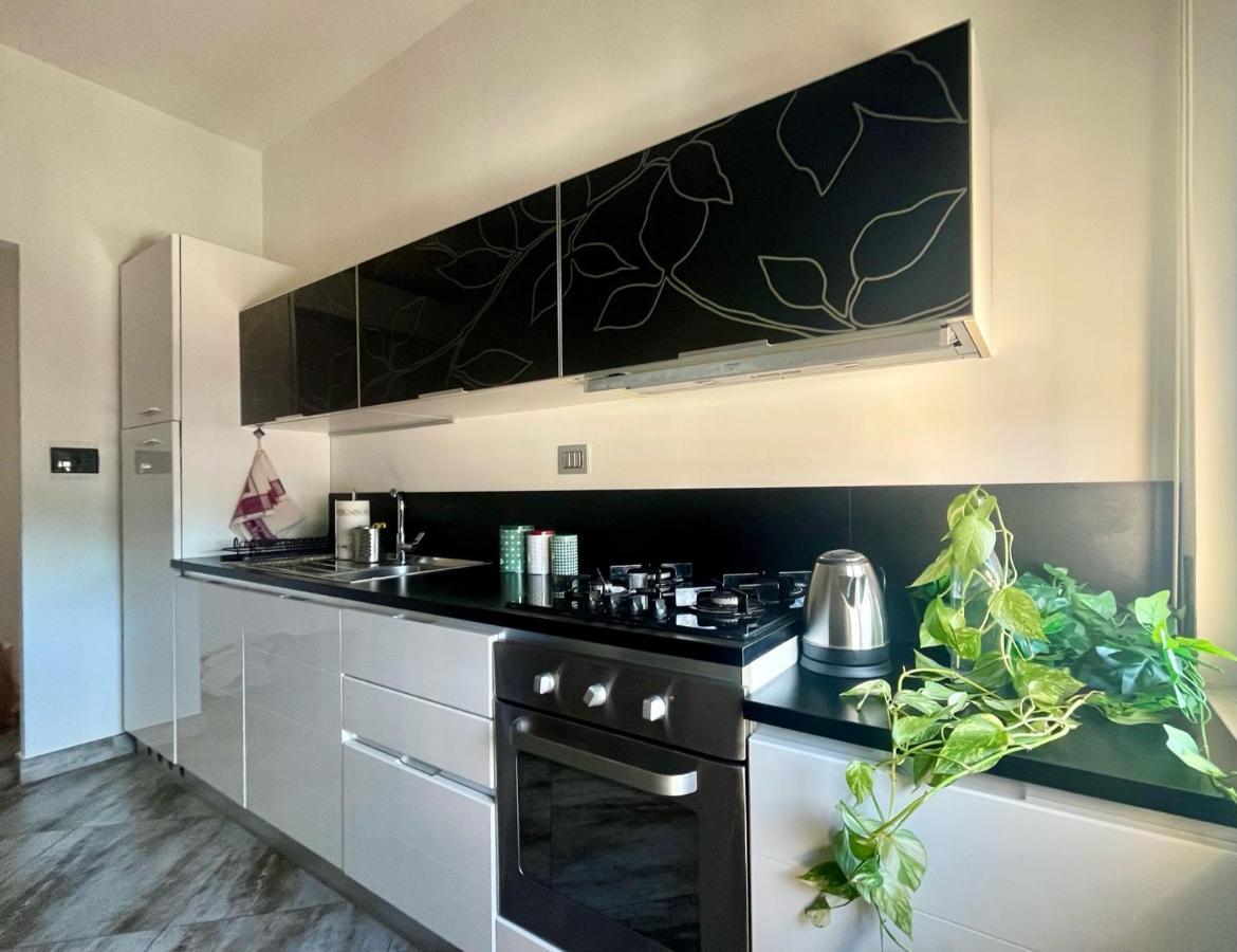 Il Nido Di Giraben Apartment Савона Екстериор снимка