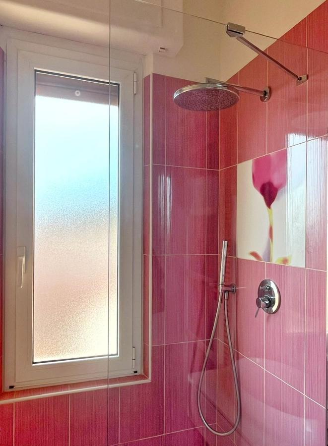 Il Nido Di Giraben Apartment Савона Екстериор снимка